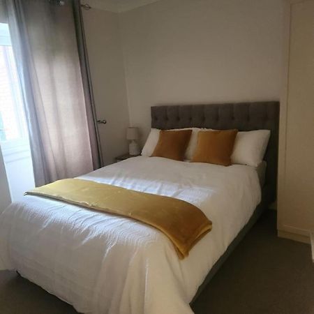 Top Executive Apartment Grays Stifford Esterno foto